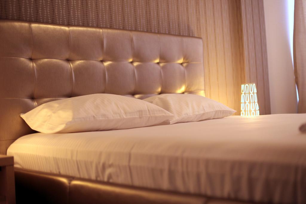 Hypnotique Otel Navodari Dış mekan fotoğraf